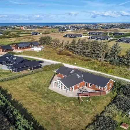 Naida - 850m From The Sea In Nw Jutland By Interhome * Lokken