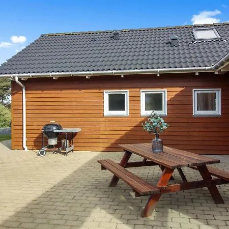 Naida - 850m From The Sea In Nw Jutland By Interhome Holiday home