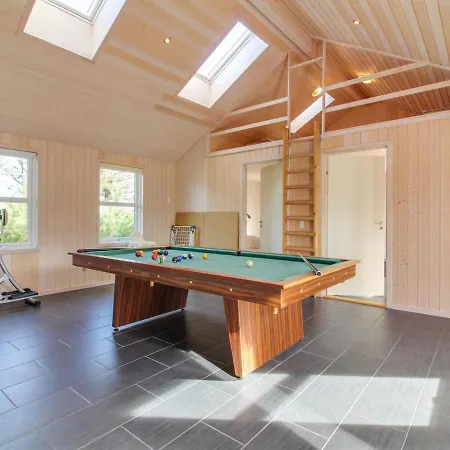 Holiday home Naida - 850m From The Sea In Nw Jutland By Interhome Lokken